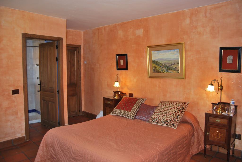 Hostal La Casa de San Gil Atienza Habitación foto