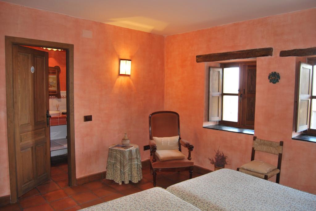 Hostal La Casa de San Gil Atienza Habitación foto
