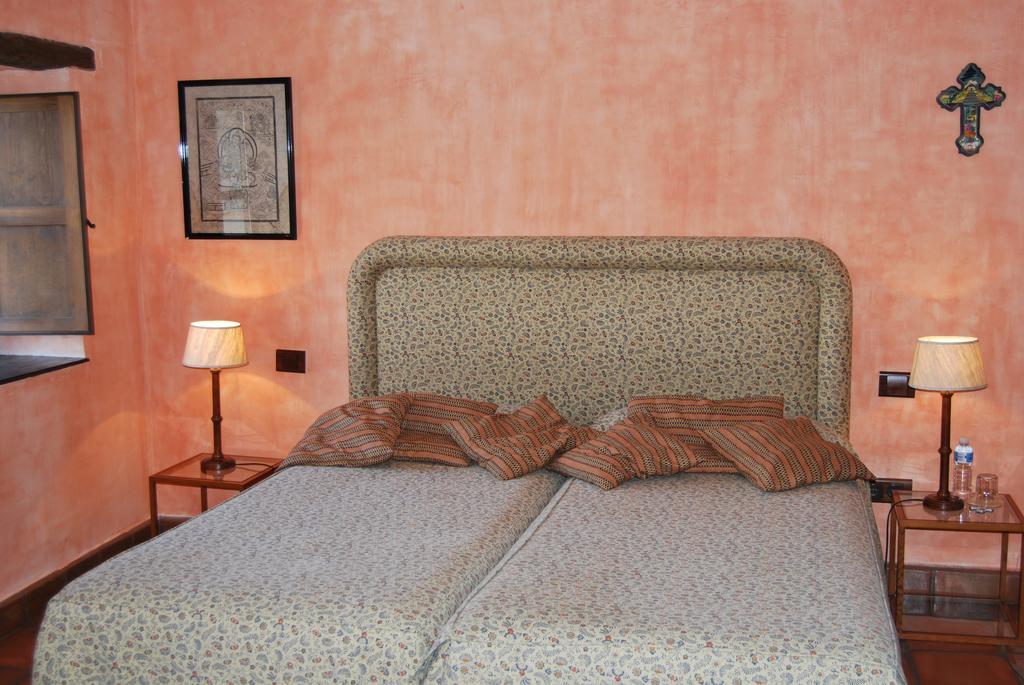 Hostal La Casa de San Gil Atienza Habitación foto